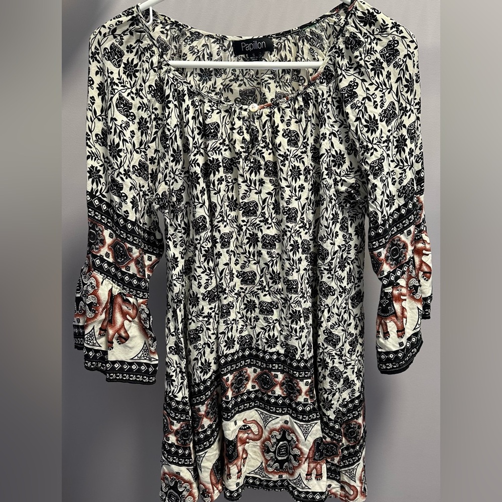 PAPILLON size S, black& cream floral w/elephants 3/4 length bell sleeved blouse
